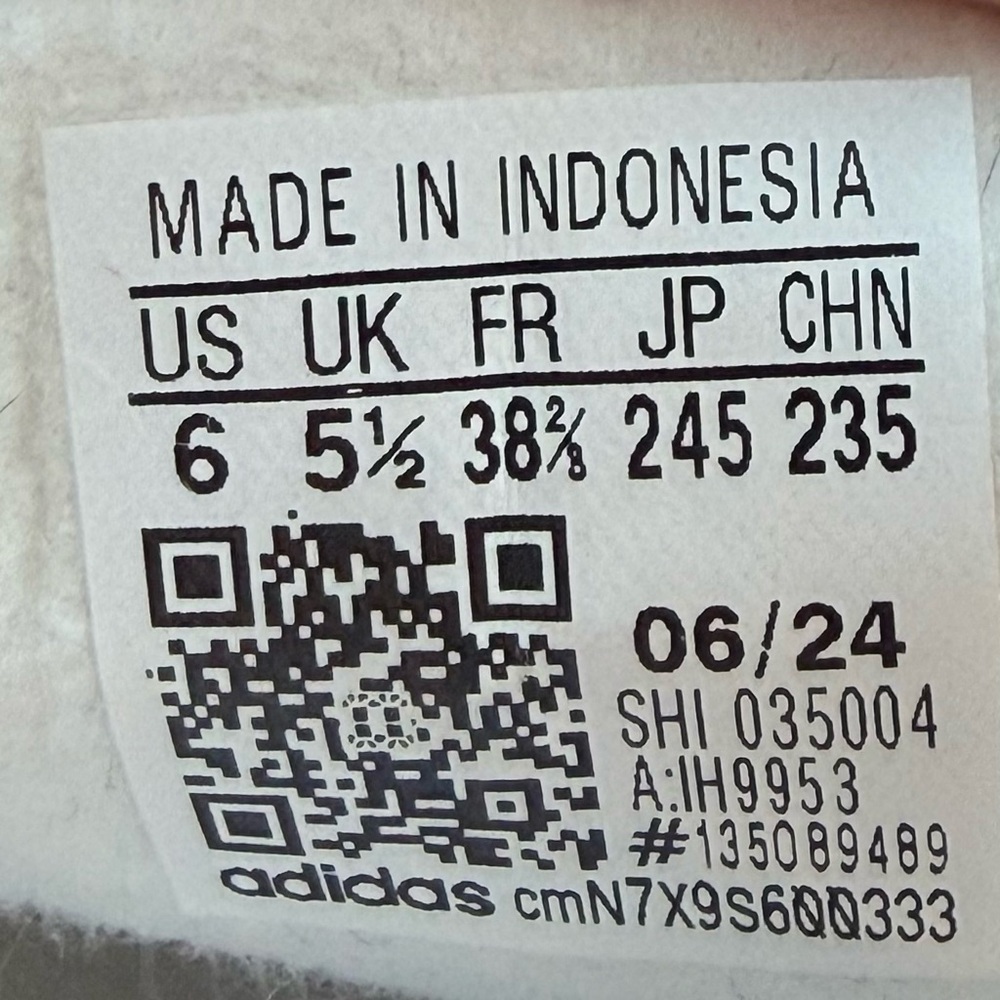 Adidas Hello Kitty Sneakers - Picture 6 of 6